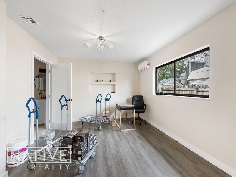 More Photos Of 3305 SE 5th St, Pompano Beach Assisted Living For Sale