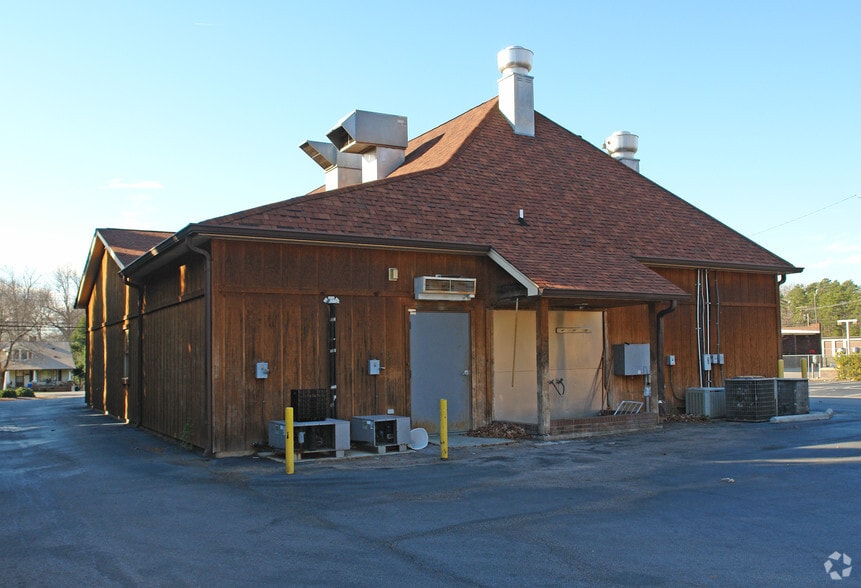 More Photos Of 1701 S Main St, Kannapolis Restaurant For Sale