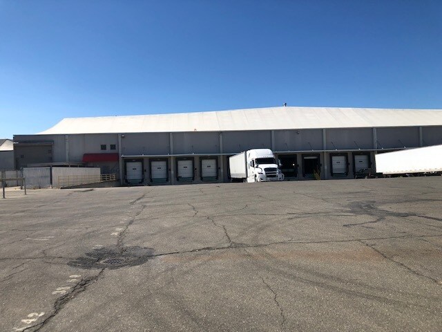 More Photos Of 4355 E Fremont St, Stockton Warehouse For Lease
