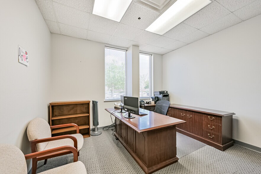 More Photos Of 4701 Preston Ave, Pasadena Office Residential For Sale