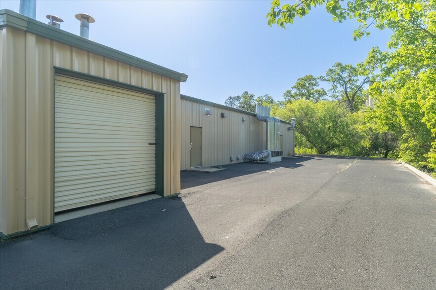 More Photos Of 320 George Reed Dr, San Andreas Manufacturing For Sale