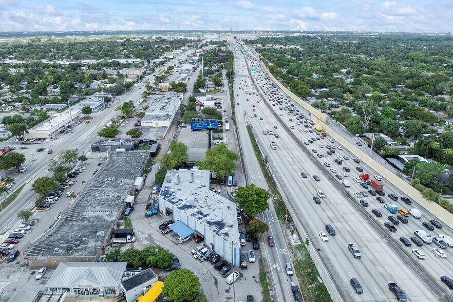 More Photos Of 13730 NW 6th Ct, North Miami Warehouse For Sale
