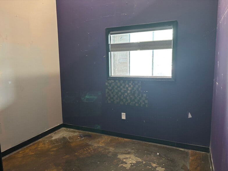 More Photos Of 1905 Rice Rd, Matthews Unknown For Lease