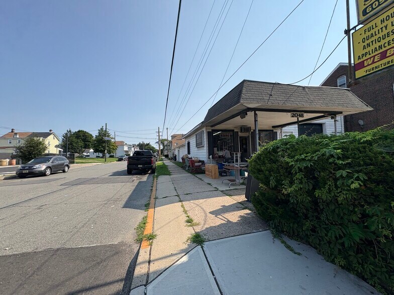 More Photos Of 2048 S Broad St, Hamilton Storefront For Sale