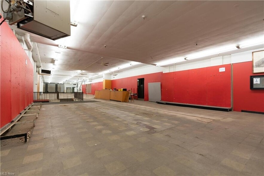 More Photos Of 314 Cherry Ave SE, Canton Warehouse For Sale