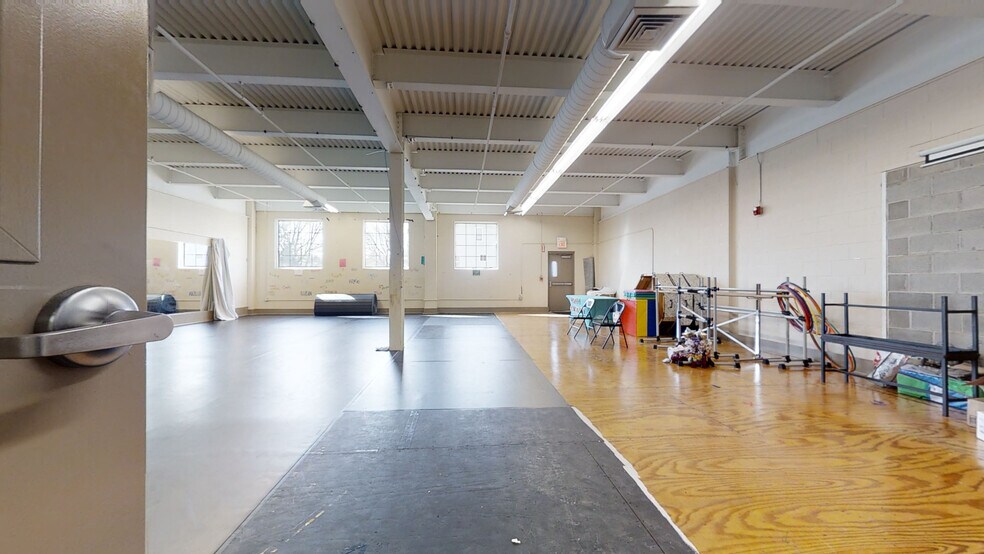 More Photos Of 243 W Main St, Springville Freestanding For Sale