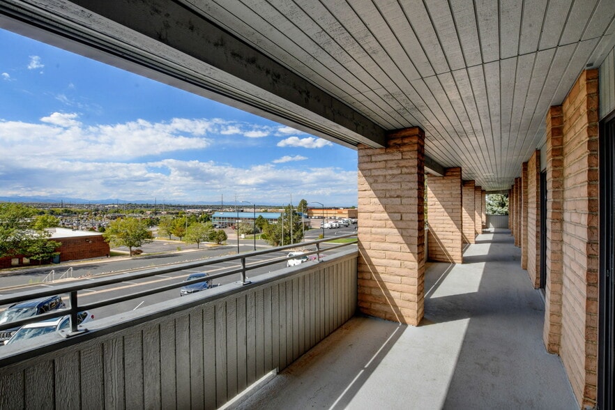 More Photos Of 19600 E Parker Square Dr, Parker Office For Lease