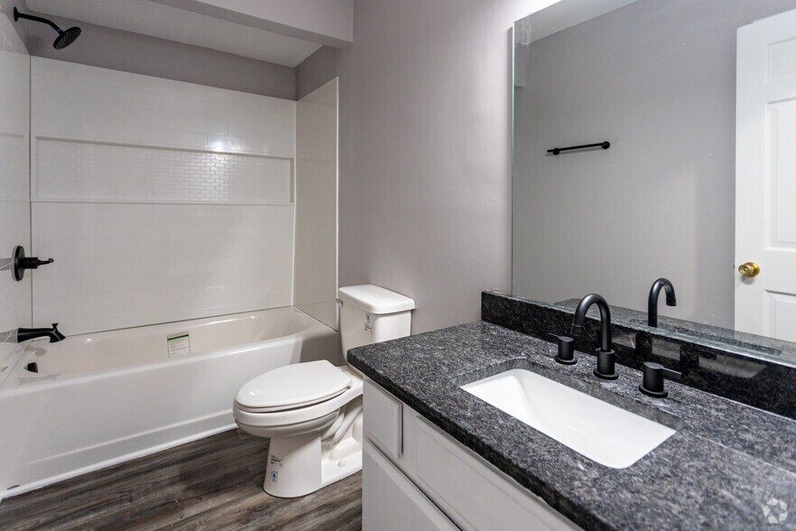 More Photos Of 300 W Midvale Ave, Chattanooga Apartments For Sale