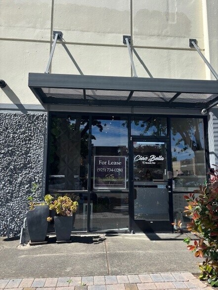 Primary Photo Of 7100-7114 Village Pky, Dublin Freestanding For Lease