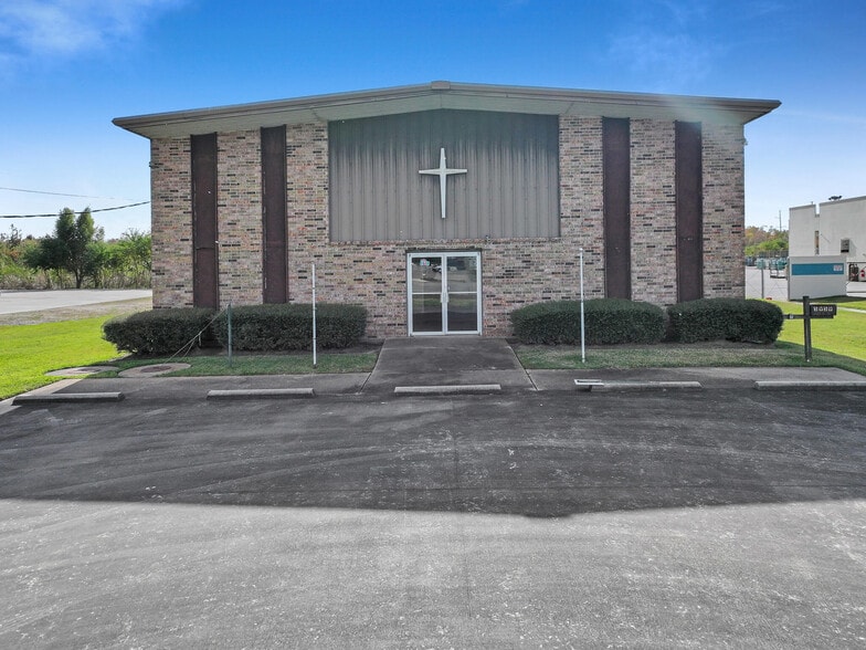 Primary Photo Of 5959 9th Ave, Port Arthur Specialty For Sale