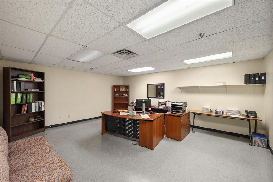 More Photos Of 4109 Mansfield Hwy, Forest Hill Schools For Sale