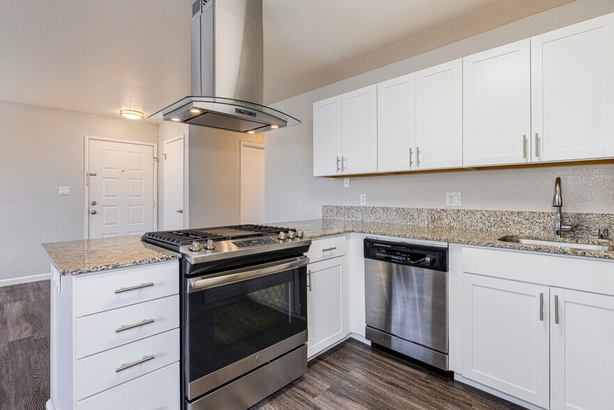 More Photos Of 505-531 Capps Ln, Ukiah Apartments For Sale