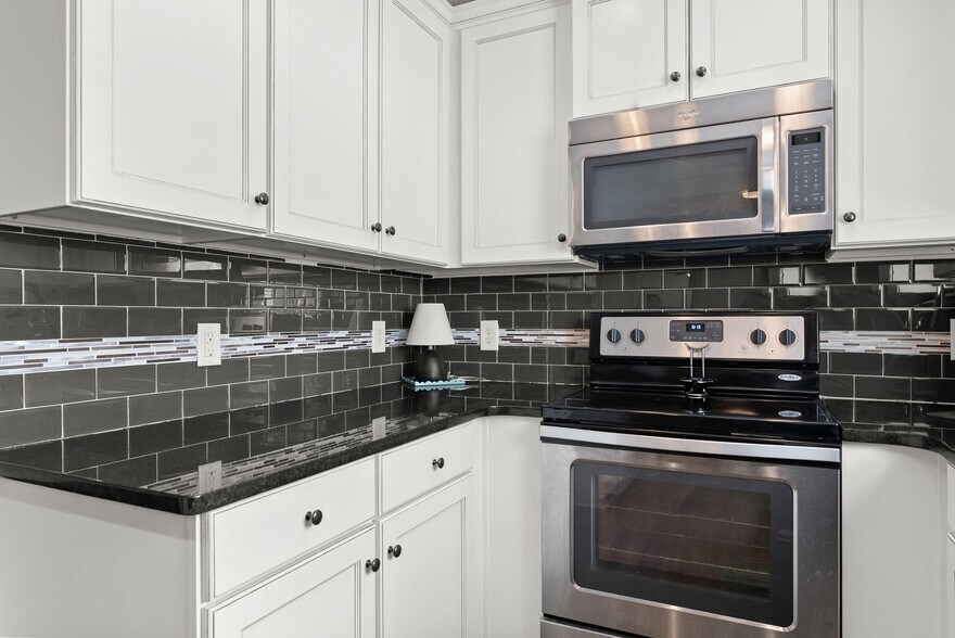 More Photos Of 535 Forrest Ave, Gainesville Apartments For Sale