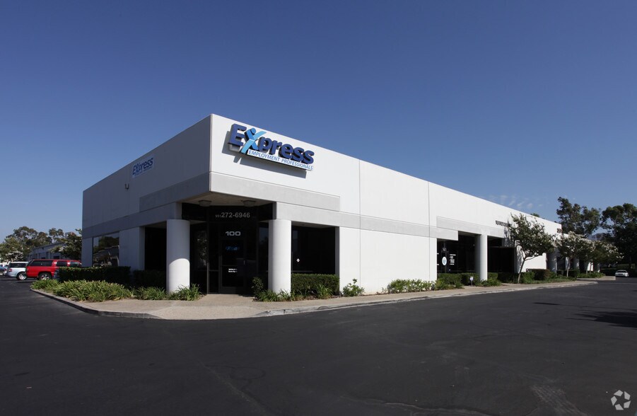 More Photos Of 355 N Sheridan St, Corona Unknown For Lease