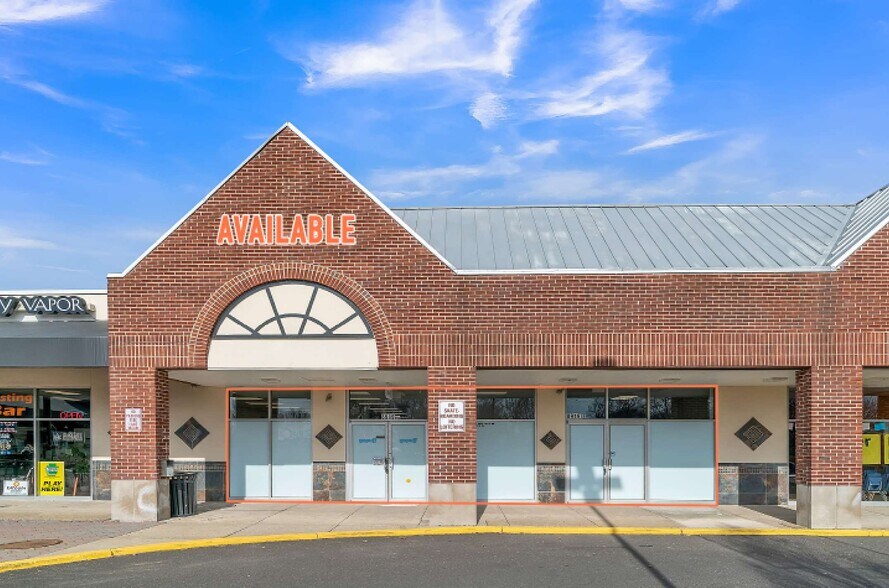 More Photos Of 8919 New Falls Rd, Levittown Storefront For Lease