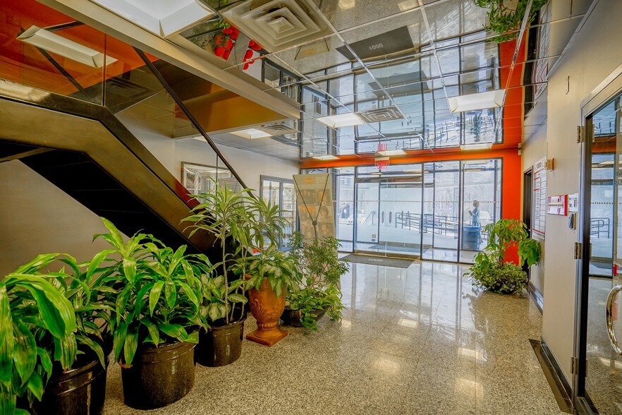 More Photos Of 1000 South Ave, Staten Island Office For Lease