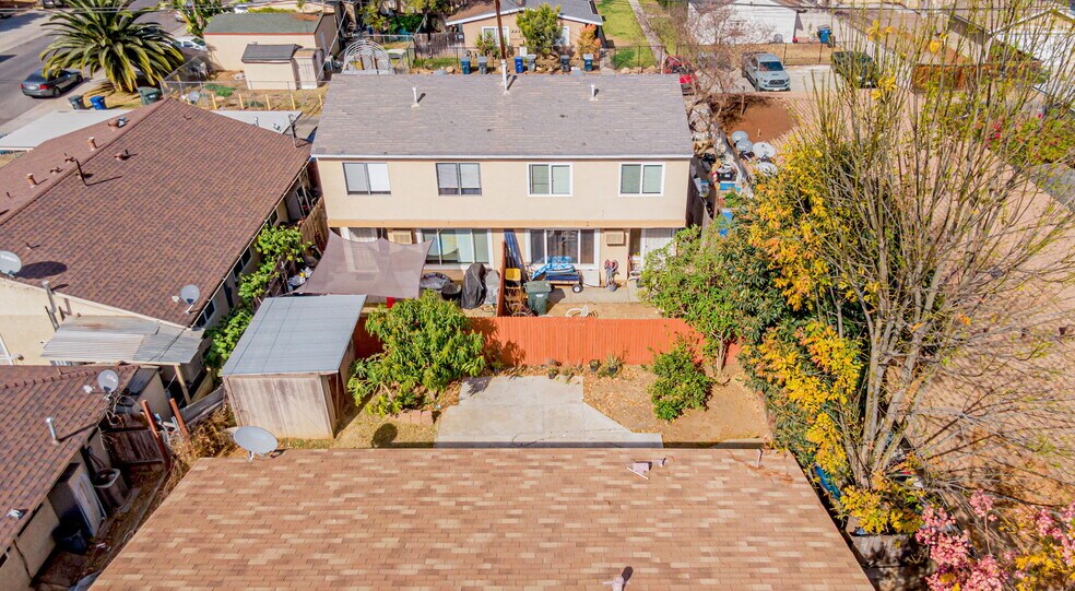 More Photos Of 1110 E 2nd Ave, Escondido Multifamily For Sale