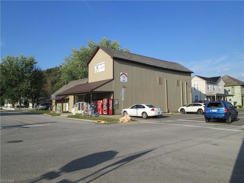 More Photos Of 145 Pike St, Quaker City Storefront For Sale