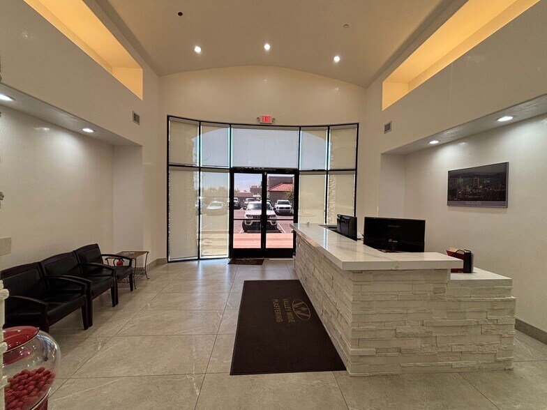 More Photos Of 1107-1119 W Ranch Rd, Tempe Warehouse For Sale