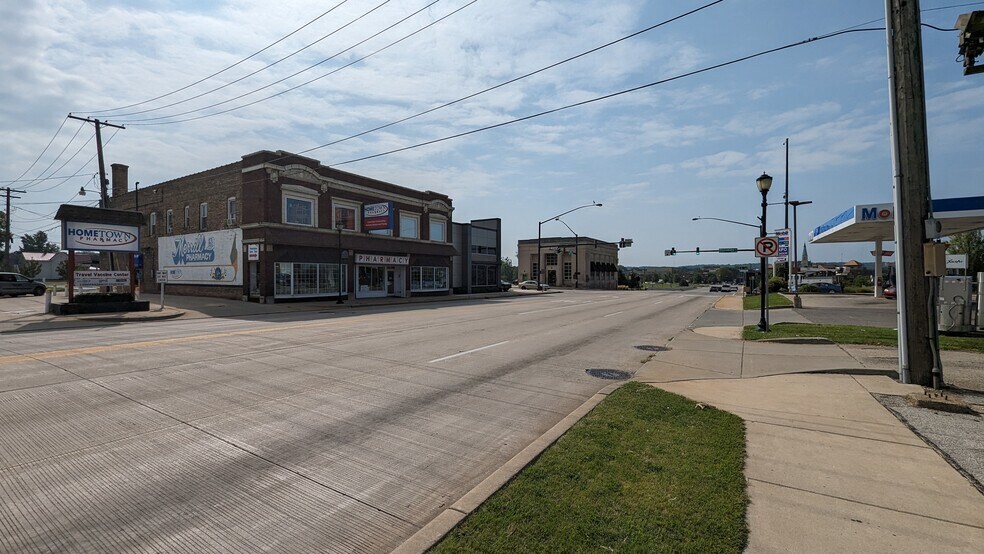More Photos Of 608 Main st, Mishawaka General Retail For Sale