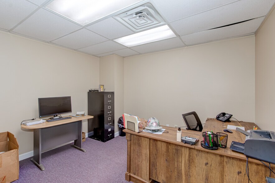 More Photos Of 1242 Nowell Dr, Augusta Warehouse For Sale