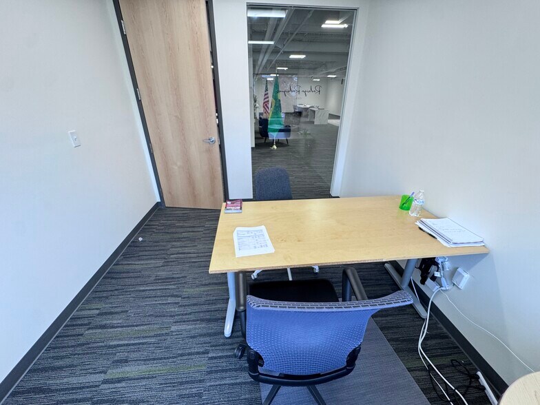 More Photos Of 100 Pennsylvania Ave, Framingham Office For Lease