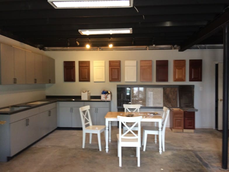 More Photos Of 46B Solomons Island Rd, Prince Frederick Warehouse For Lease