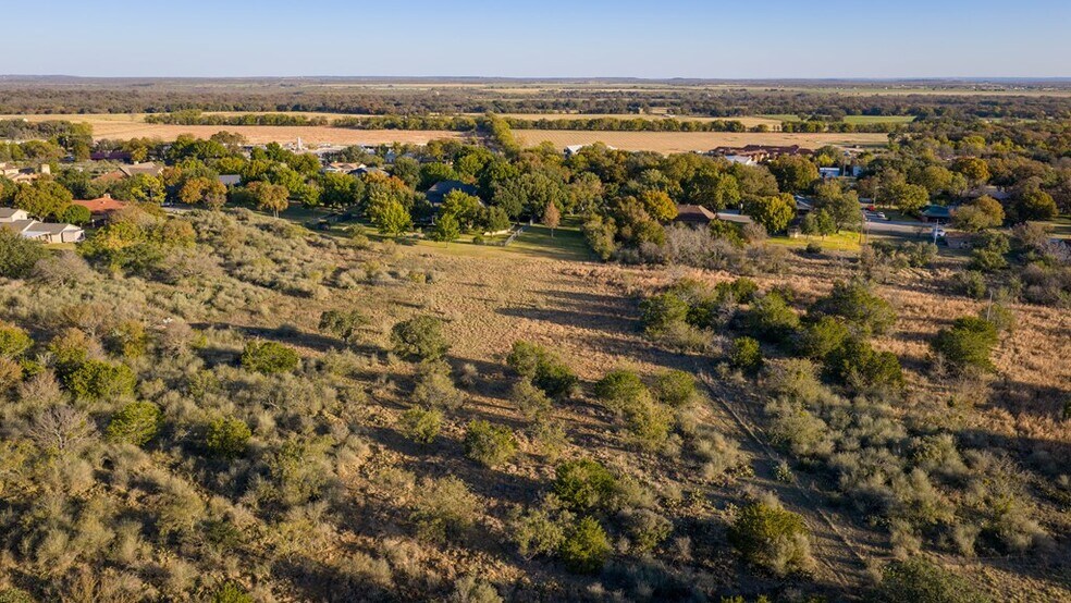 More Photos Of 2409 Commerce st, San Saba Land For Sale