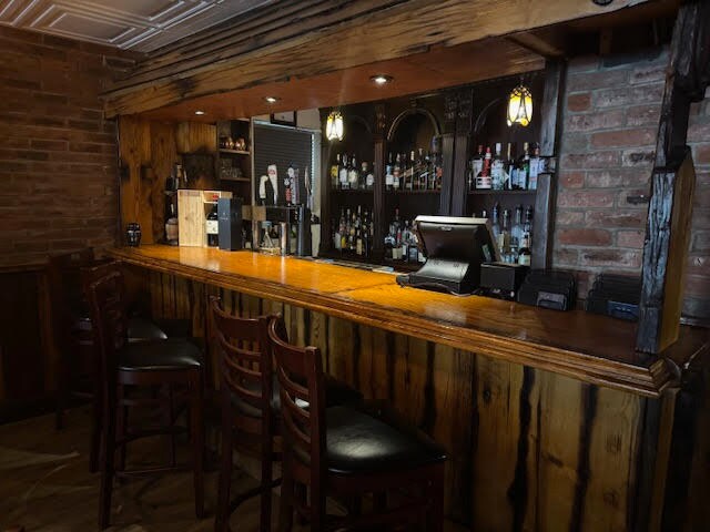 More Photos Of 80 Vineyard Ave, Highland Storefront Retail Residential For Sale