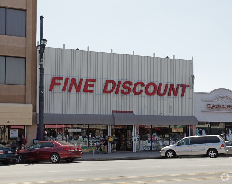 More Photos Of 7004 Pacific Blvd, Huntington Park Storefront For Lease