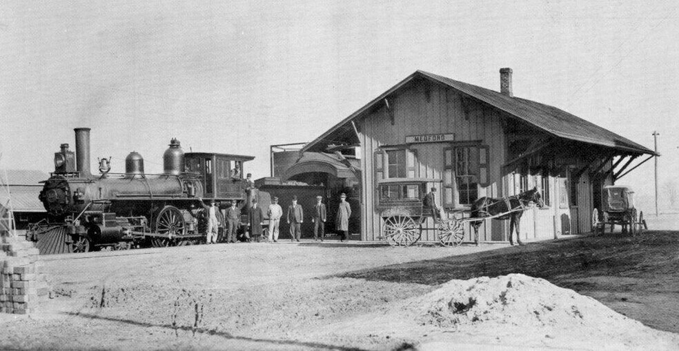 More Photos Of 69 N Main St, Medford Coworking Space