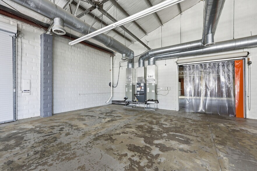 More Photos Of 239 San Marco Ave, Saint Augustine Storefront Retail Office For Sale