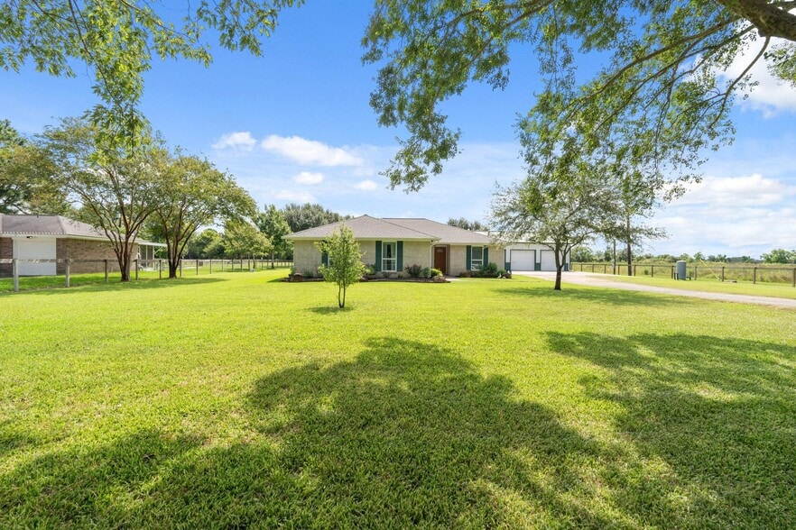More Photos Of 6315 Sprigg St, Fulshear Land For Sale