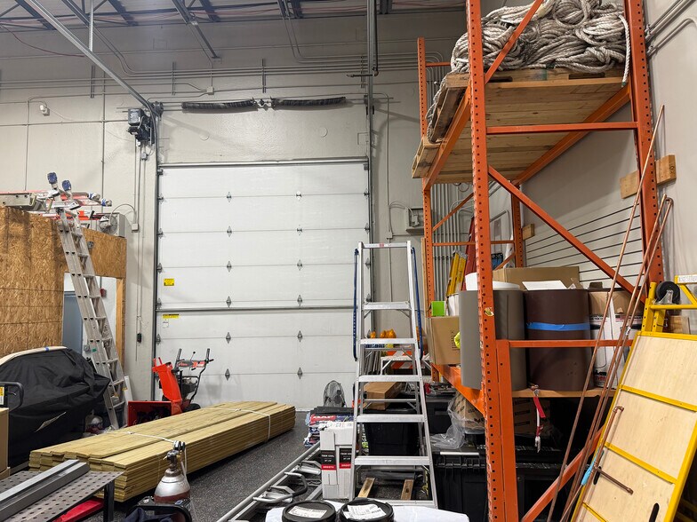 More Photos Of 2600 Beverly Dr, Aurora Light Distribution For Sale