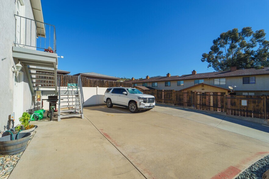 More Photos Of 1964 Arnold Way, Alpine Apartments For Sale