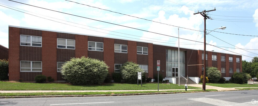 More Photos Of 415 N Edgeworth St, Greensboro Office For Lease