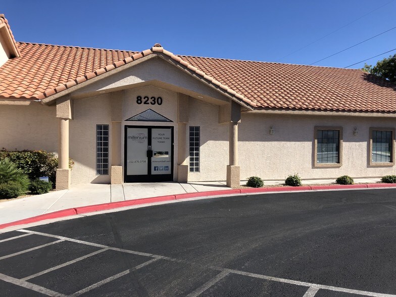 More Photos Of 8230 W Charleston Blvd, Las Vegas Medical For Lease