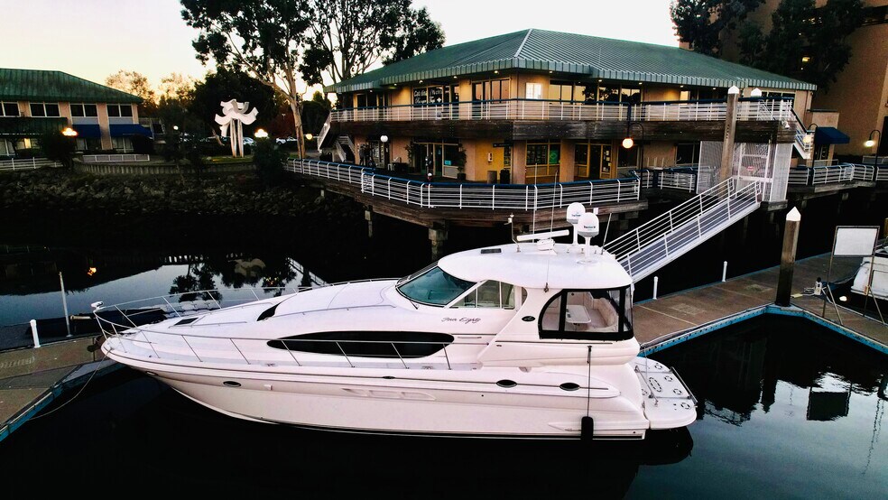 More Photos Of 1070 Marina Village Pky, Alameda General Retail For Sale