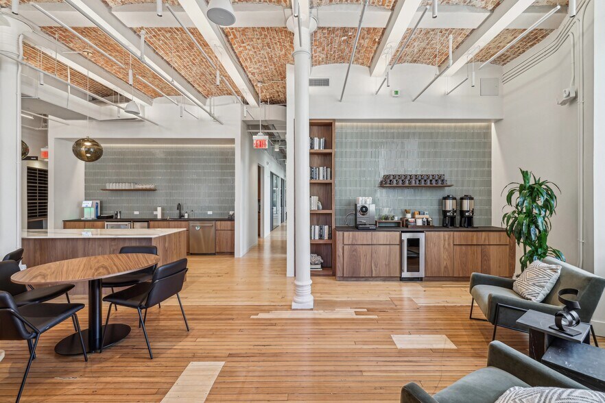 More Photos Of 860 Broadway, New York Coworking Space