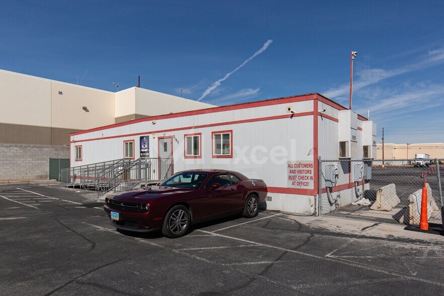 More Photos Of 2180 Pama Ln, Las Vegas Land For Lease