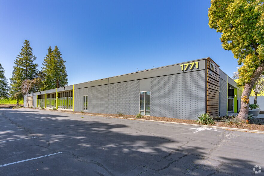 More Photos Of 1767 Tribute Rd, Sacramento Unknown For Lease