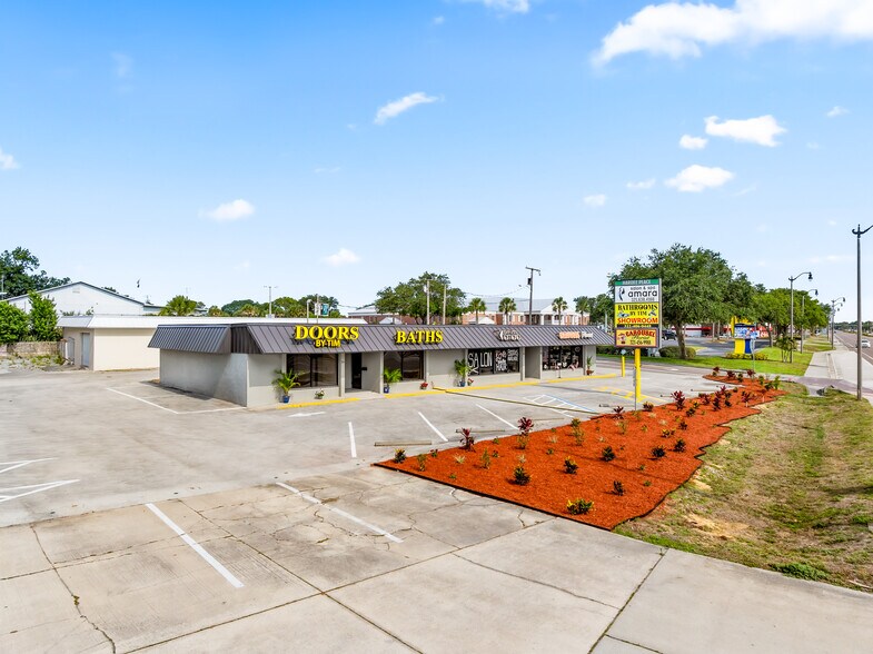 More Photos Of 984 Rockledge Blvd, Rockledge General Retail For Sale