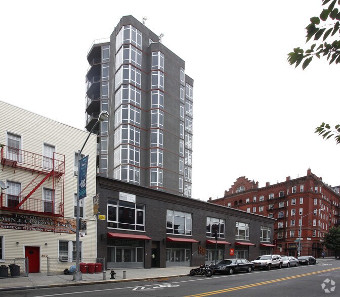 More Photos Of 200 Franklin St, Brooklyn Apartments For Lease