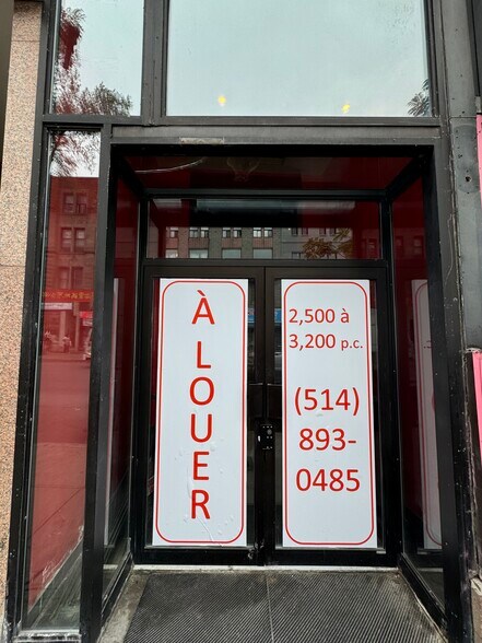 More Photos Of 1055 Boul Saint-Laurent, Montréal General Retail For Lease
