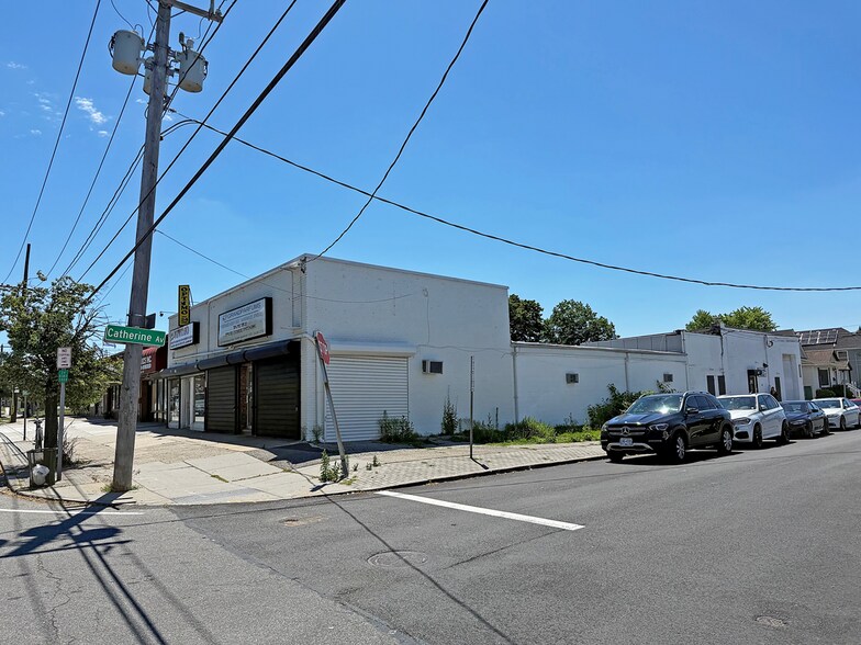 More Photos Of 1155-1157 Hempstead Tpke, Franklin Square General Retail For Sale