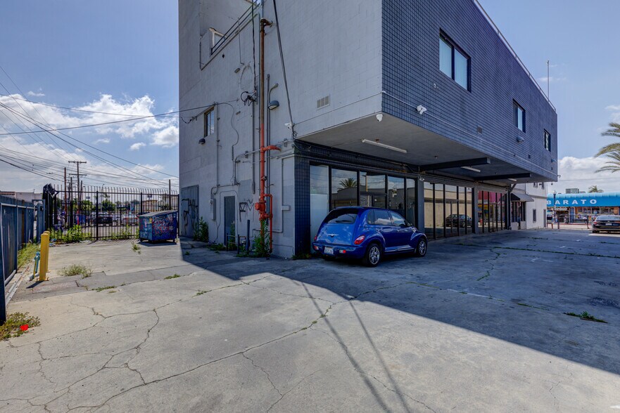 More Photos Of 4985 Whittier Blvd, Los Angeles Storefront Retail Office For Sale