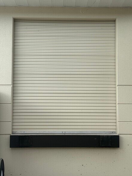 More Photos Of 8222 118th Ave, Largo Warehouse For Sale