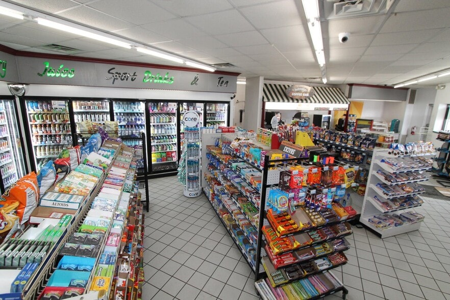 More Photos Of 600 Milwaukee Rd, Clinton Service Station For Sale