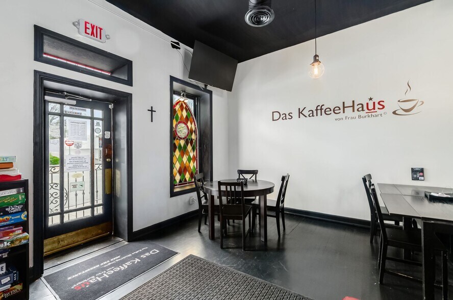 More Photos Of 45 E Columbus St, Lithopolis Restaurant For Sale