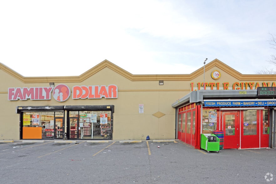 More Photos Of 18220 Jamaica Ave, Hollis Storefront Retail Office For Lease